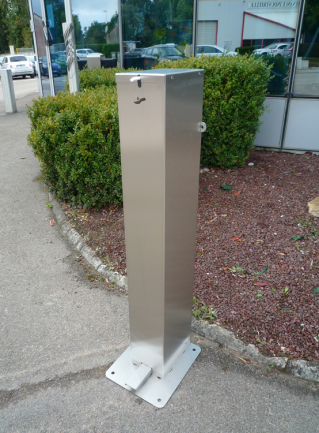 Distributeurs de gel hydro-alcoolique sans contact