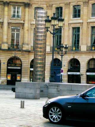 Sculpture place Vendome Paris Yi Zhou  1280 Tower  