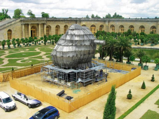Jeff KOONS Versailles Split Rocker